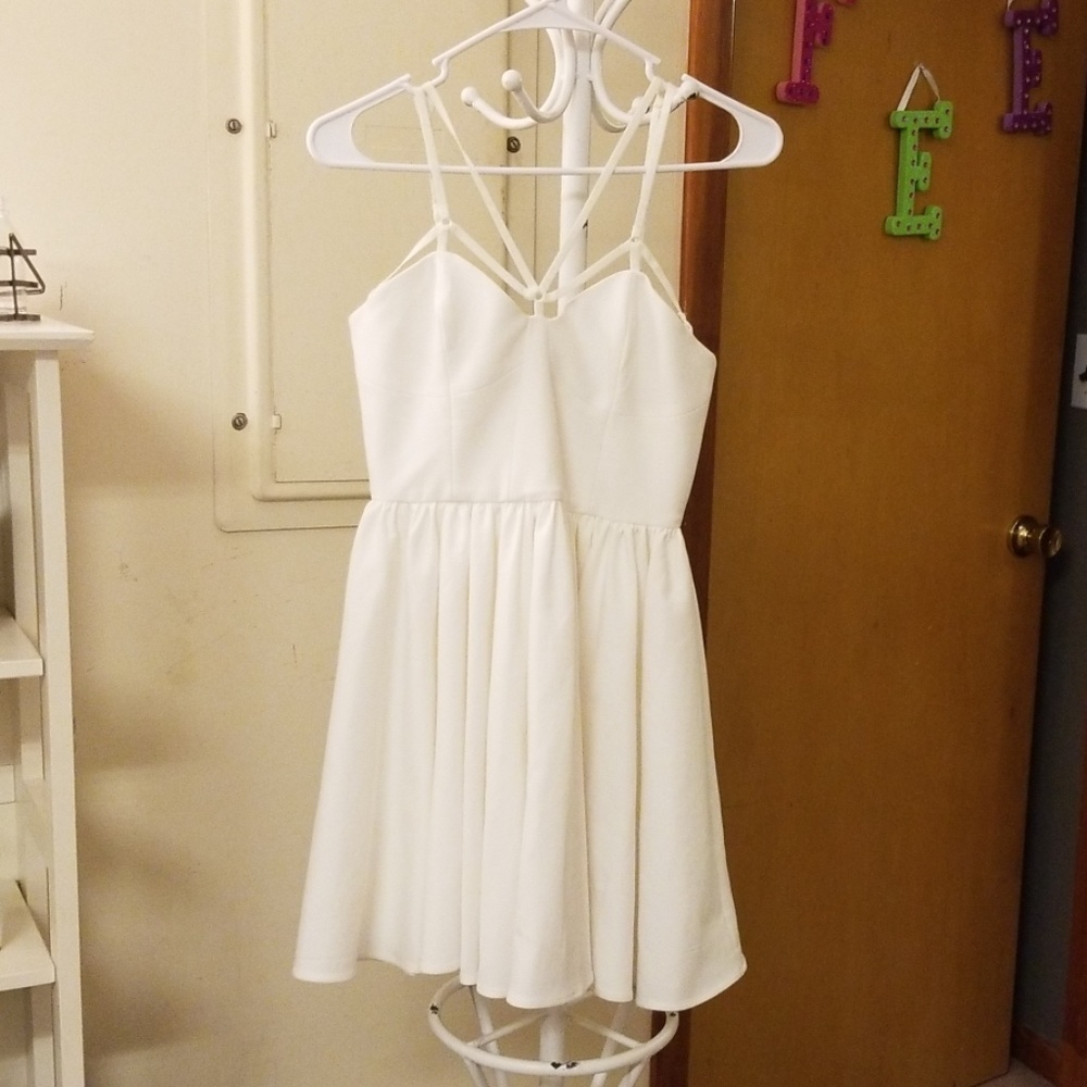 New Cameo District Dress